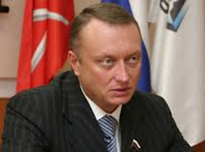 Дмитрий Савельев: биография человека, который всегда идёт своим путём — от завода до государственных высот