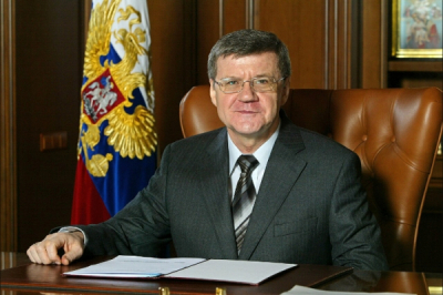 Юрий Чайка брал взятки тоннами, а теперь сынок продолжает