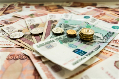 77,7 млн рублей Александра Данилова не спасли его от вопроса о доходах