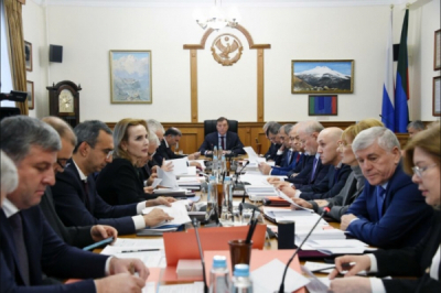 НС РД покрывает Расулова А.Б., который строит ресторан на месте сквера