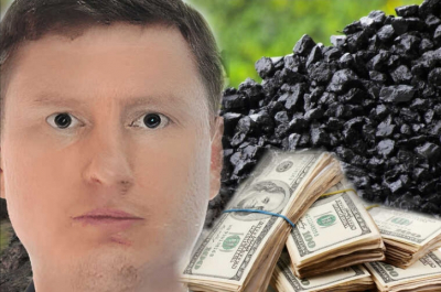 Как и через кого Евгений Ренге выводил деньги?